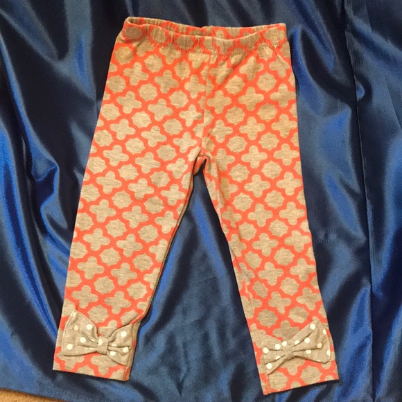 🦊Like New! Girls Orange/Gray Fox Outfit - Picture 3 of 4